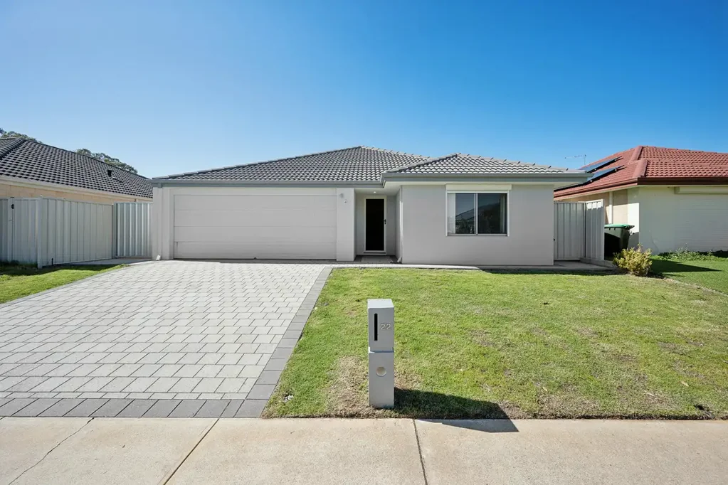 Baldivis 4Zimmer Spacious Family Living with Exceptional Features in Baldivis