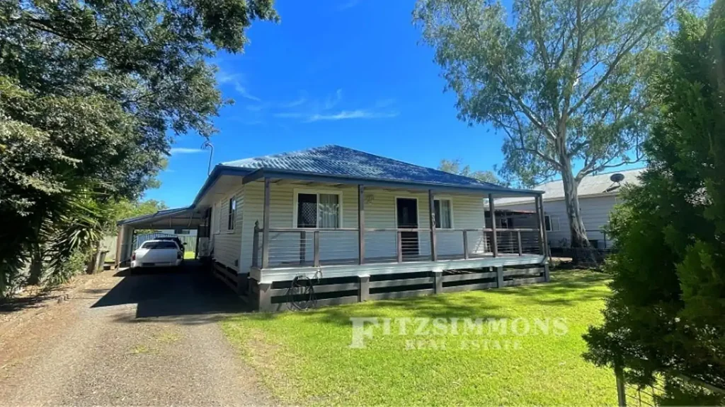 90 Orpen Street, Dalby, QLD 4405