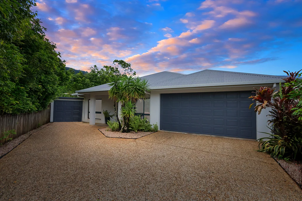 86 Michaelangelo Drive, Redlynch, QLD 4870