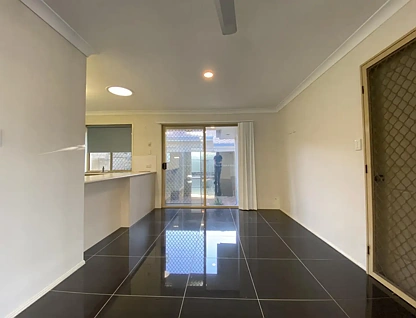 3 STIBBS CLOSE, Runcorn, QLD 4113, 3 ਕਮਰੇ, 2 ਬਾਥਰੂਮ, House