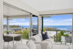 77 The Crest, Merimbula