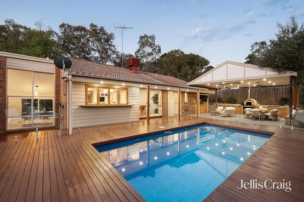 Warrandyte 5ਬੈੱਡਰੂਮ A Family Haven with Room to Grow