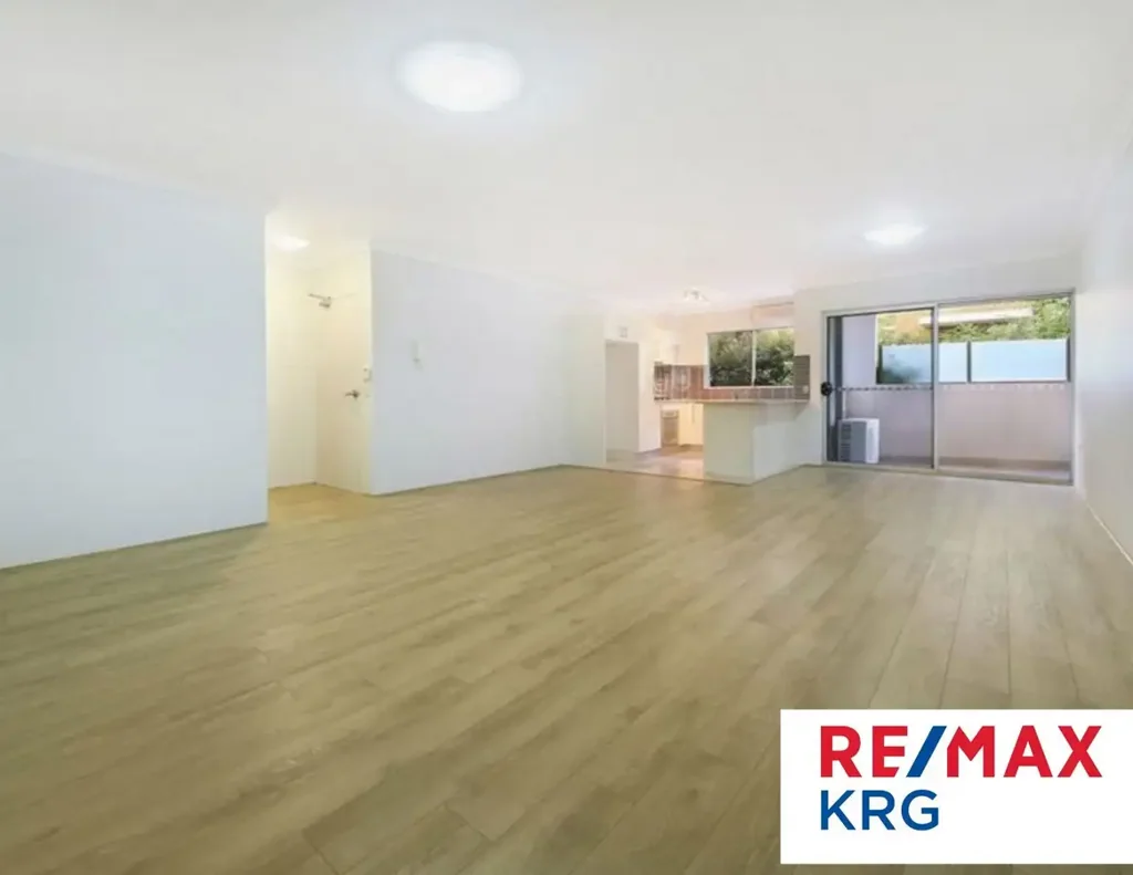 SPACIOUS 2 BEDROOM APARTMENT