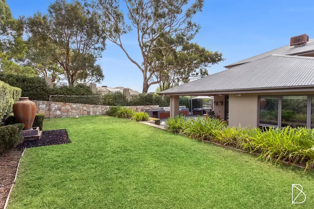 Harrison 5ਬੈੱਡਰੂਮ Expansive Entertainer with Exclusive Reserve Access