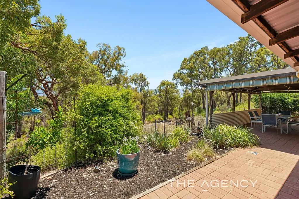 4 Brook Close, Morangup, WA 6083