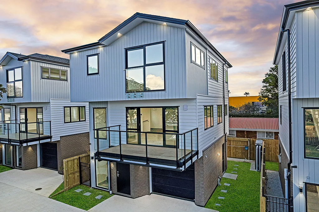 Otahuhu 4Moenga Airy & Bright