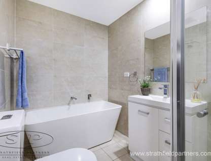49/6-14 Park Road, Auburn, NSW 2144, 2 Bedrooms, 2 Bathrooms, Apartment