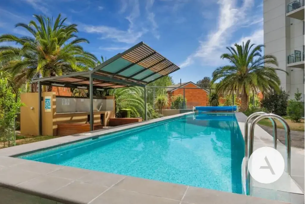 Modern, spacious and super-quiet in an excellent central location