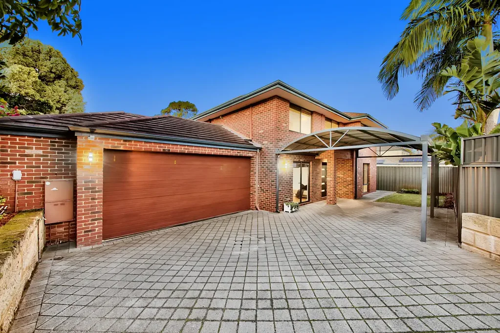 Bedford 5ਬੈੱਡਰੂਮ SAFE & SECURE  - SPACIOUS FAMILY HOME!