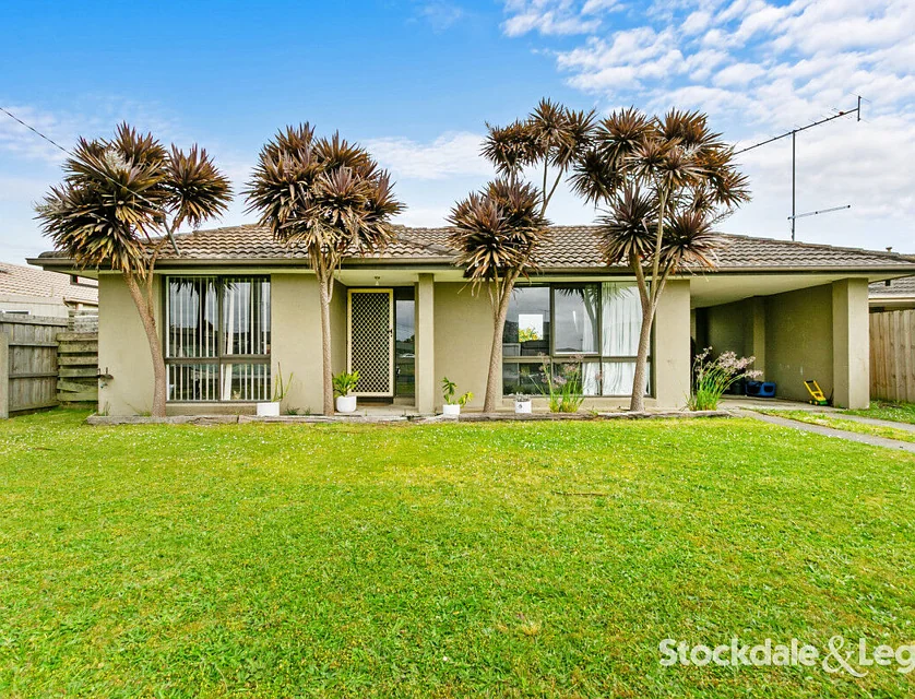 56 Bellarine Circuit, Morwell, Traralagon , 3 rūma, 1 rūma horoi, House