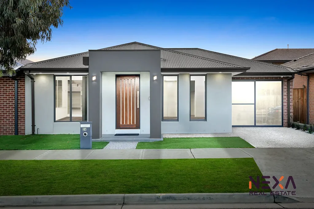 24 Somerton Avenue, Donnybrook, VIC 3064