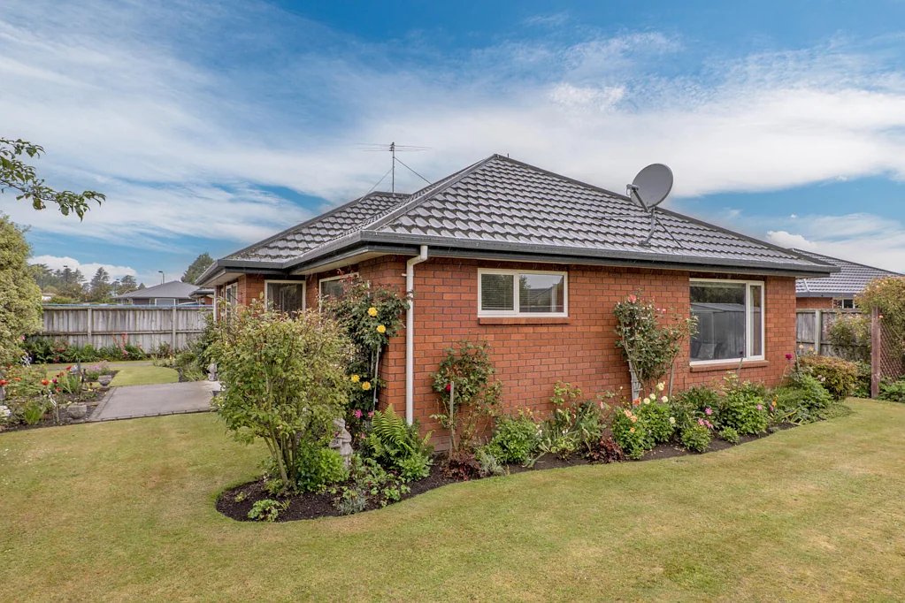 Darfield 2Habitaciones Investor or first home - Two-bedroom open-plan gem