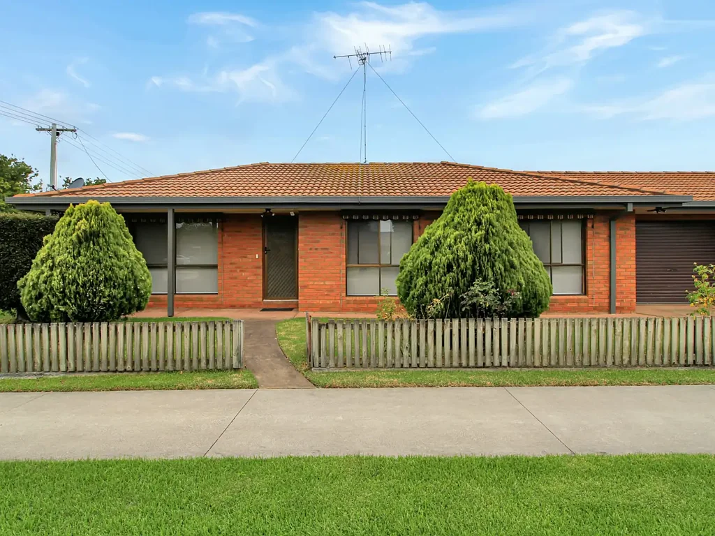 1/24 Ligar Street, Bairnsdale, VIC 3875