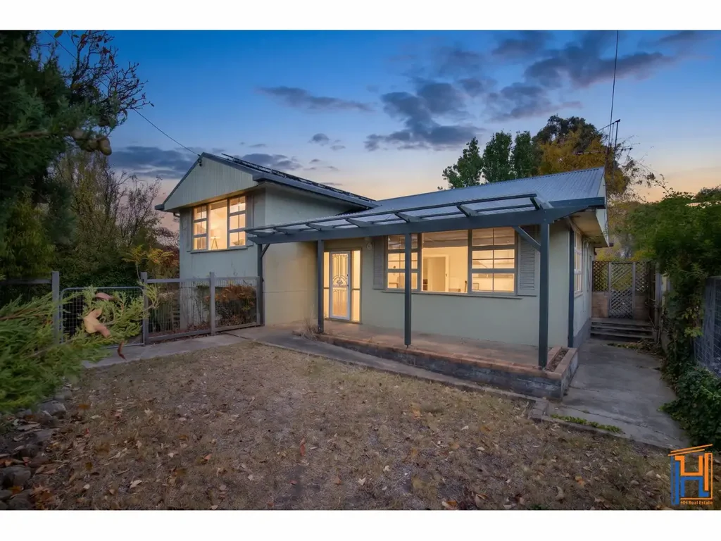 76 Markham Street, Armidale, NSW 2350