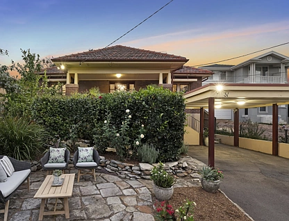 31 Bungalow Avenue, Pymble, NSW 2073, 5房, 2浴, House