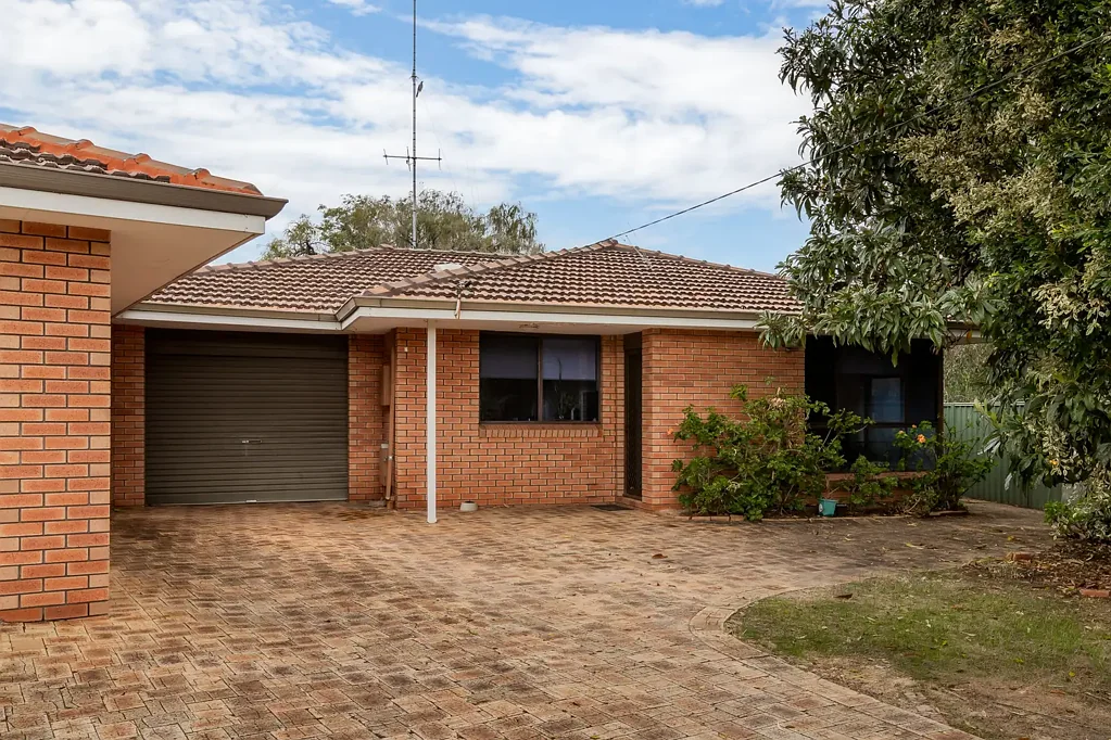 Eaton 3房  Outstanding Value and Convenient Location in Popular Eaton