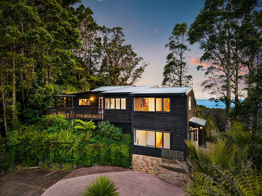 76 Kohu Road, Titirangi, Waitakere City, Auckland