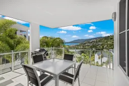 28/15 Flame Tree Court, Airlie Beach