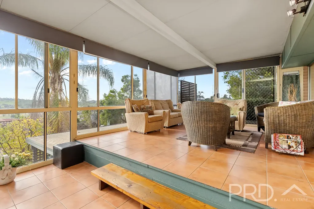 Tumut 3Zimmer Rendered Brick Home!