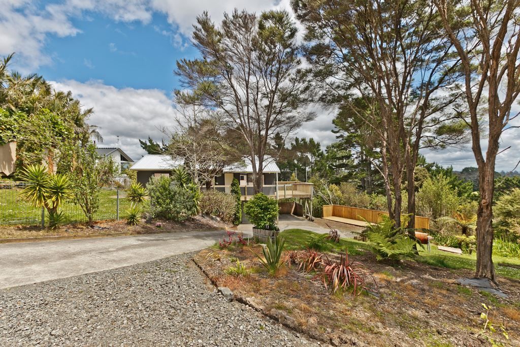 1104 East Coast Road, Redvale, Auckland - Rodney, 3 ਕਮਰੇ, 1 ਬਾਥਰੂਮ