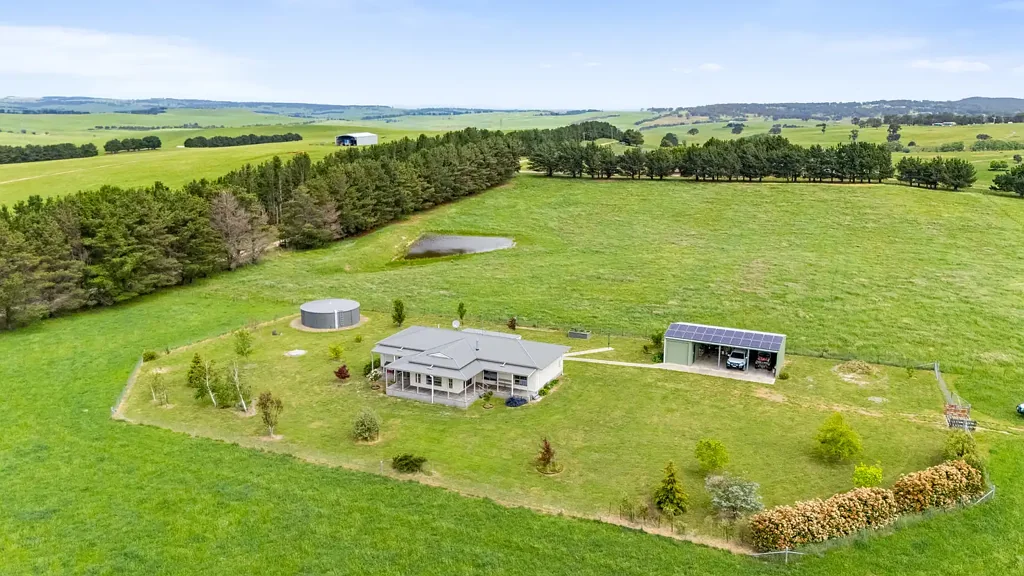 Crookwell  Crookwell district, Rural Lifestyle & Production at its Best!
