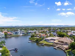 4 Catalina Court, Mermaid Waters