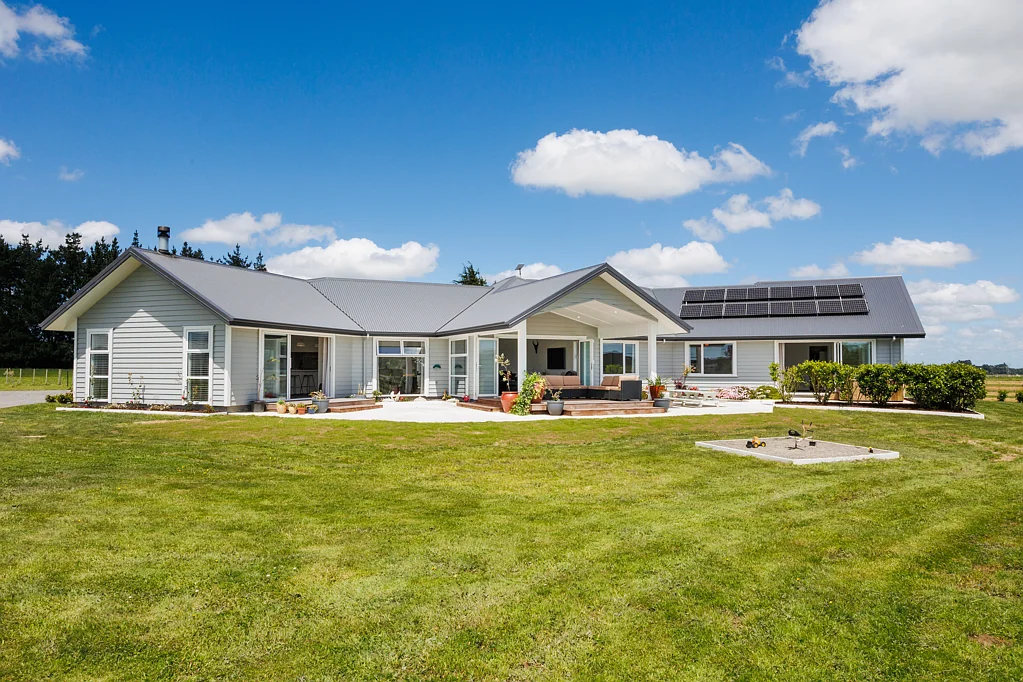 Bunnythorpe 5 Slaapkamer Lifestyle Luxury Meets Practicality