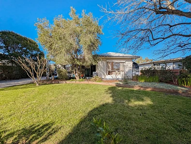 Koondrook 3Zimmer Charming Murray River Lifestyle with Stunning Established Gardens
