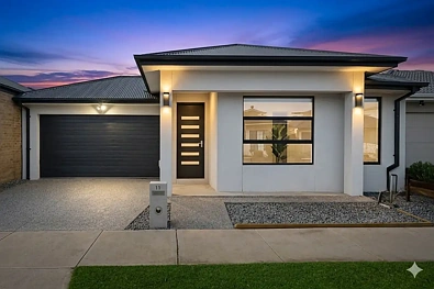 Tarneit 4 Bedroom Your Perfect Home in Tarneit - Available Now!