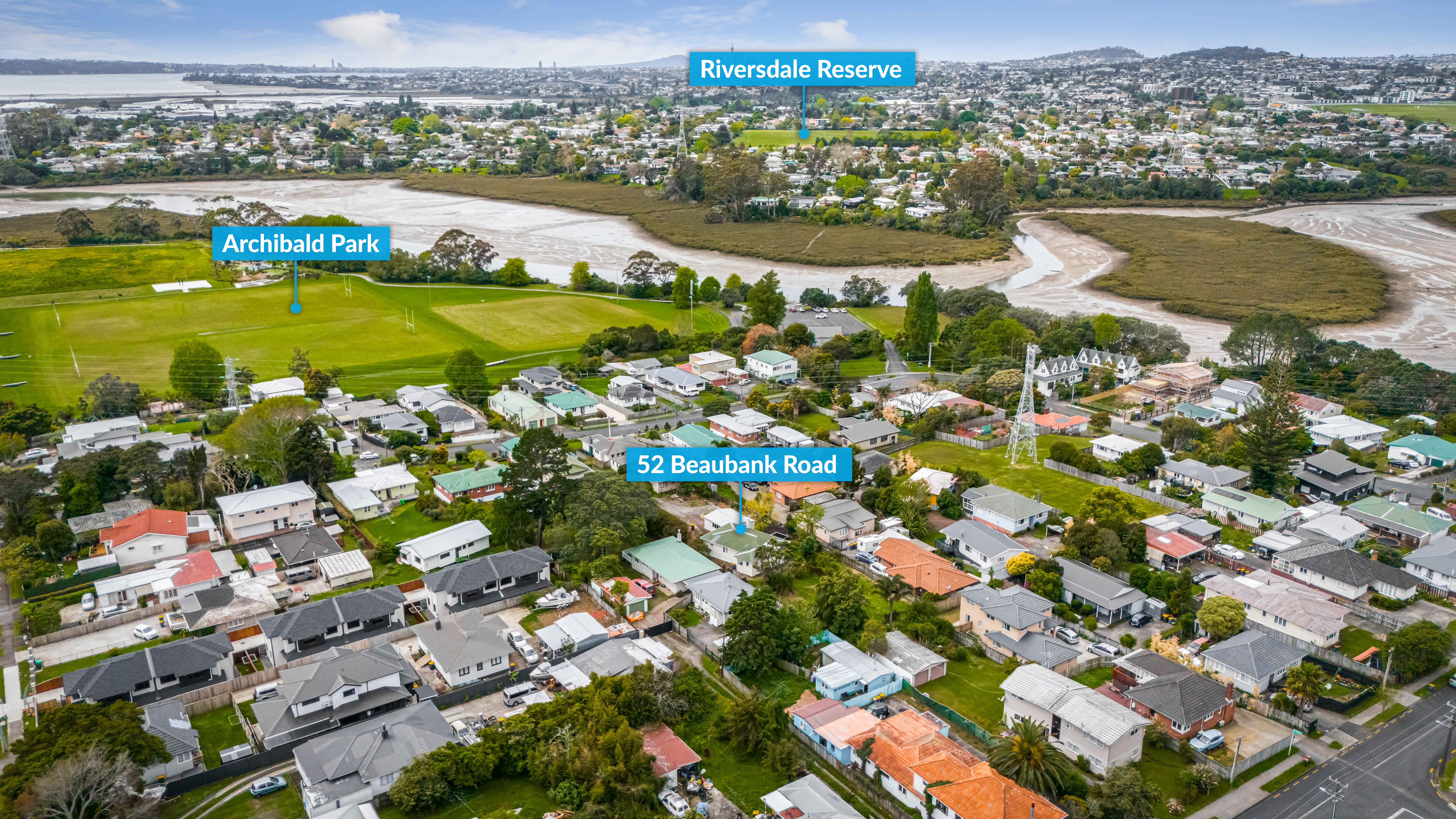 52 Beaubank Road, Kelston, Auckland - Waitakere, 3 ห้องนอน, 1 ห้องน้ำ, Section