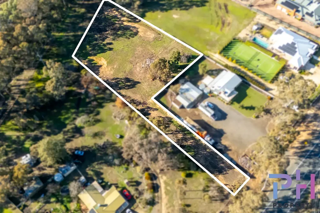 Maiden Gully 1 ACRE BLOCK OF LAND IN SOUGHT AFTER MAIDEN GULLY!