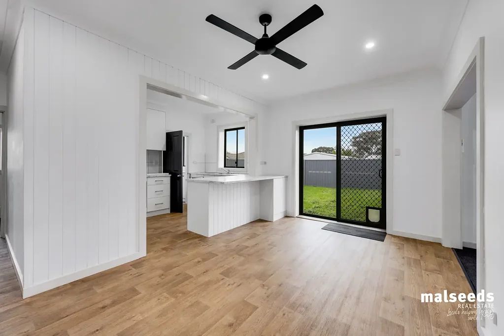 3 Bedroom Home with Ample Shedding