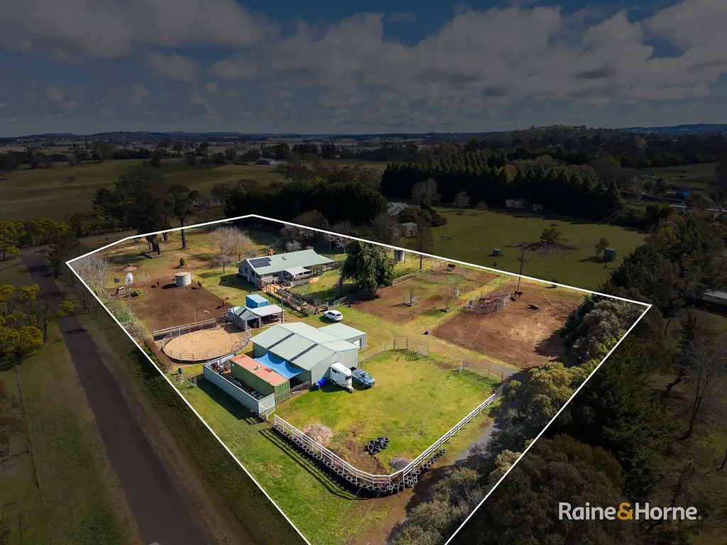 Armidale A Versatile Lifestyle Property with Space to Grow