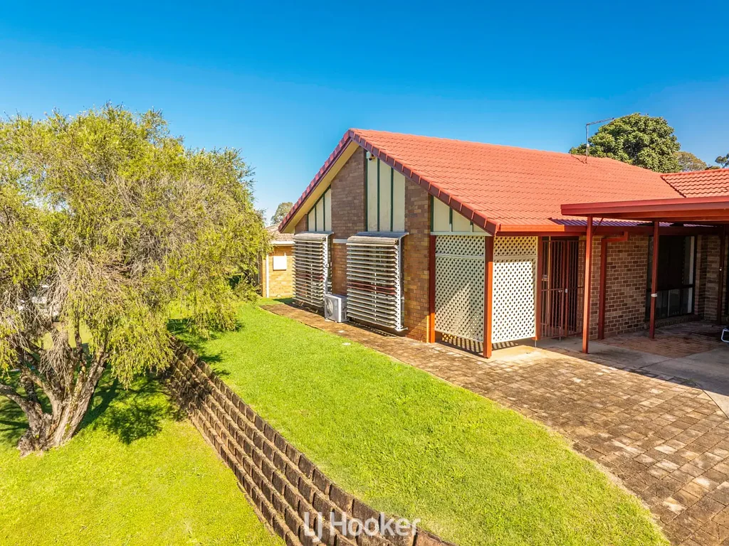Goonellabah 4Zimmer AUCTION - JULY 24th Lennox Head Cultural Centre