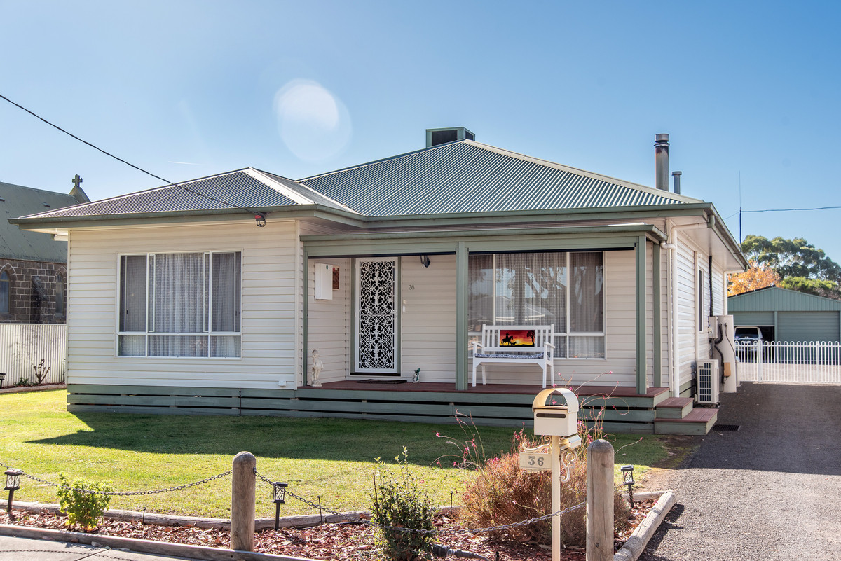 36 HIGH ST, MACARTHUR VIC 3286, 0 Bedrooms, 0 Bathrooms, House