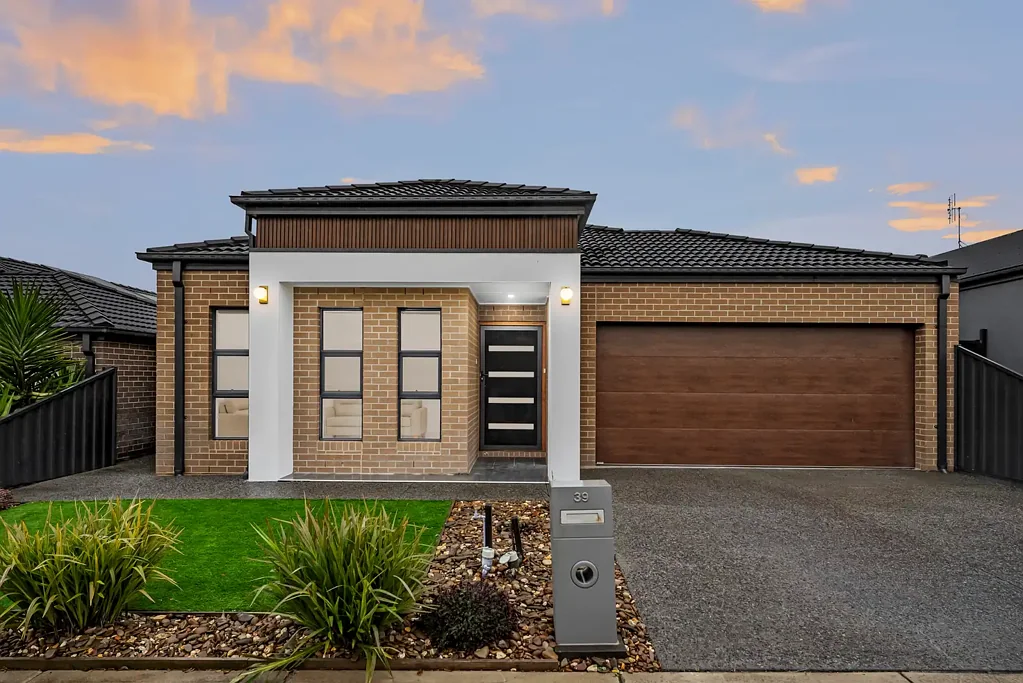 Wollert 4 Bedroom Naturally Bright. Instantly Homely.