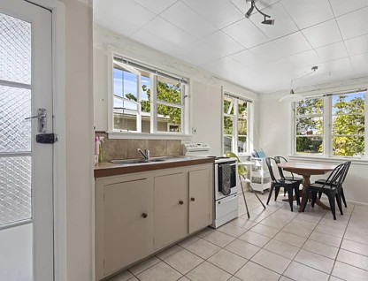 10 Denbigh Place, Awapuni, Palmerston North City, 3 રૂમ, 2 બાથરૂમ, House