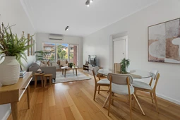 2/25 Wonoona Parade East, Oatley