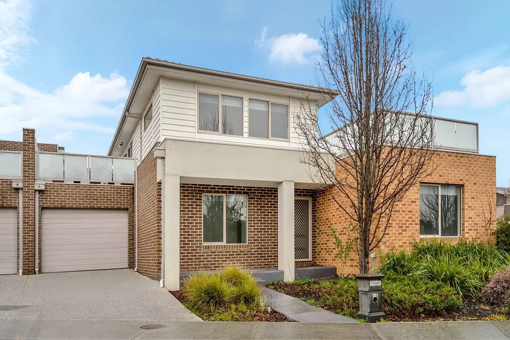Craigieburn 3Zimmer Parkfront Living!
