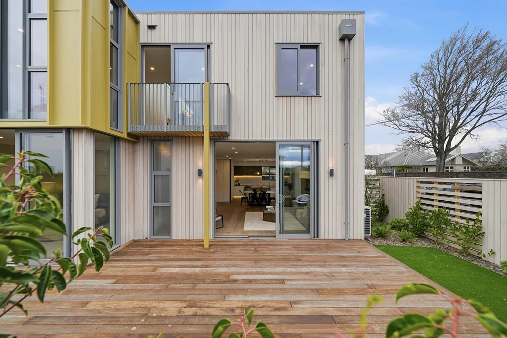 Saint Albans 4 Bedroom Last one available!