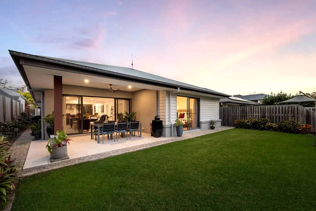 Pimpama 4ਬੈੱਡਰੂਮ Resort-Style Family Living in Exclusive Forest Green -  Pimpama