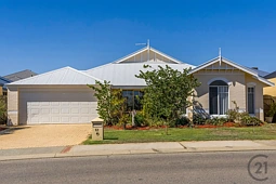 61 Yindana Boulevard, Lakelands
