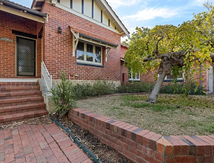 81 Forrest Street, South Perth, WA 6151, 5 ਕਮਰੇ, 2 ਬਾਥਰੂਮ, House