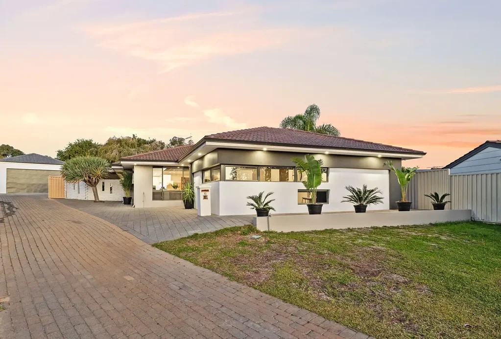6 Ruth Court, Duncraig, WA 6023