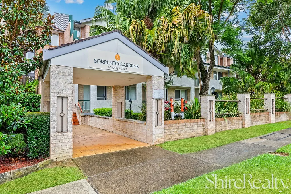 Castle Hill 2ਬੈੱਡਰੂਮ Modern apartment with a leafy outlook