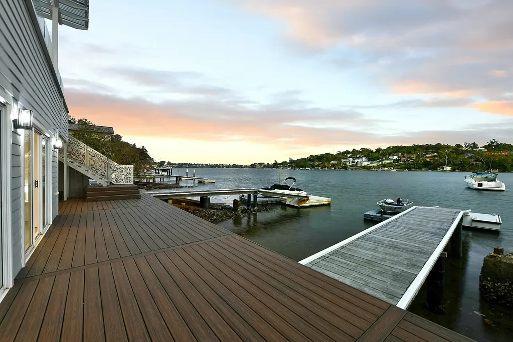 Stunning Waterfront Retreat