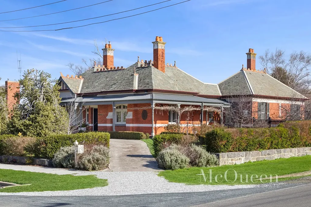 Kyneton 4ห้องนอน A Home of Quiet Grandeur and Enduring Character