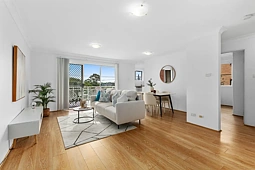 5/7-9 Dalcassia Street, Hurstville