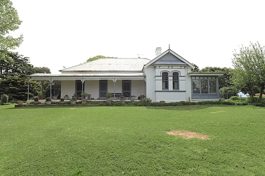 Wallendbeen 4ਬੈੱਡਰੂਮ Stunning Rural Homestead