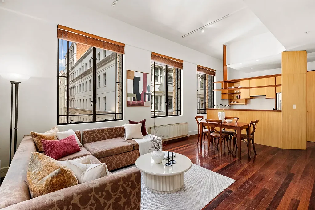 Melbourne 1Kwarto Majorca House - A Rare Opportunity Awaits